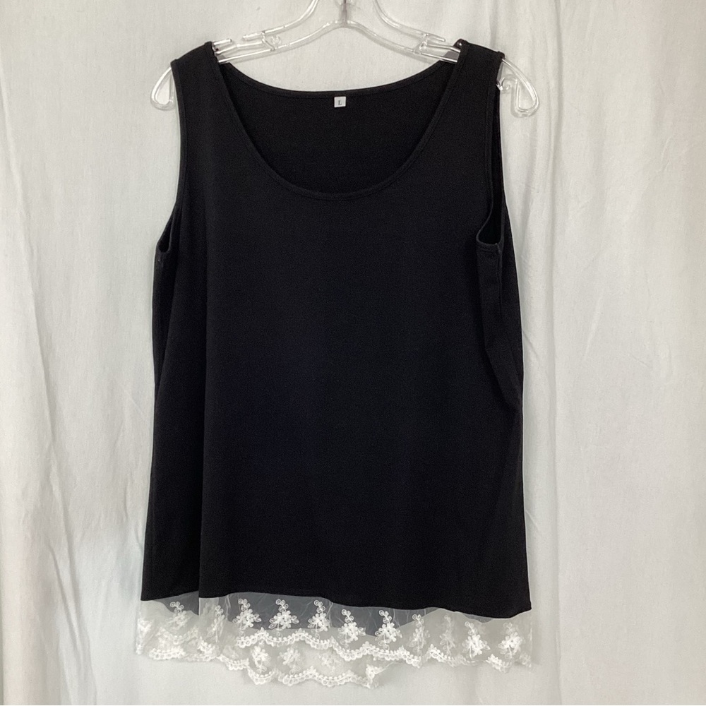 Dressy tank top with lace edge size L